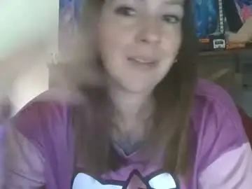 Shymilf535  live sex cam
