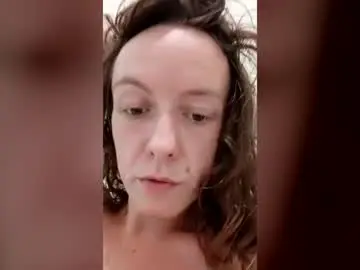Avalala44  live sex cam