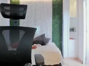 Gaialewis  live sex cam