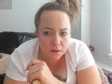 Julimonroe  live sex cam