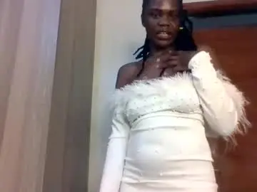 Pretty_naya  live sex cam