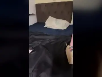 Sashawicket  live sex cam