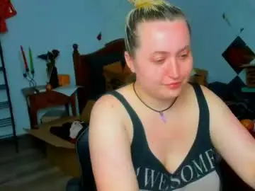 Thenaughtygf  live sex cam