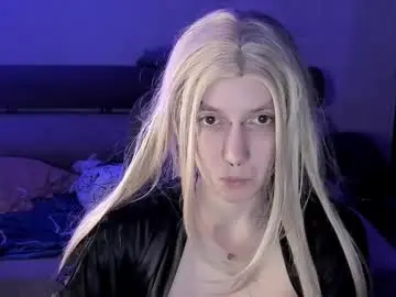 Akira_ivyy  live sex cam