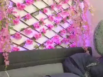 Aria_silk  live sex cam