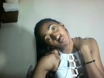 Belle_annah  live sex cam