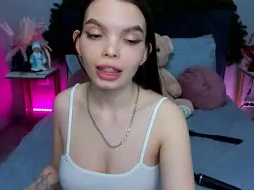 Curvy_dynamite  live sex cam