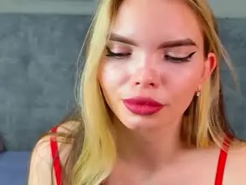 Curvy_dynamite  live sex cam