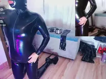 Latex_rose_daniels  live sex cam