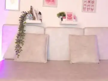 Luciana_peach  live sex cam