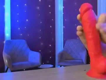 Luna_tin  live sex cam