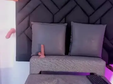 Miia_ferrari  live sex cam