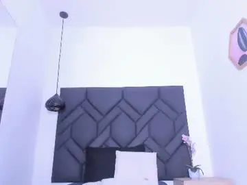 Miia_ferrari  live sex cam