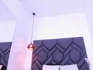 Miia_ferrari  live sex cam