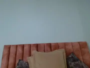 Nana_levy  live sex cam