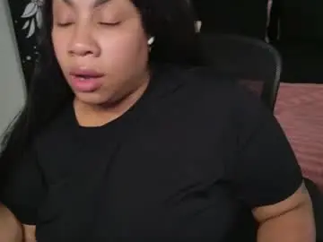 Neliavoss  live sex cam