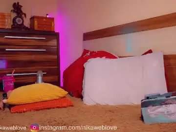 Nikaweb  live sex cam
