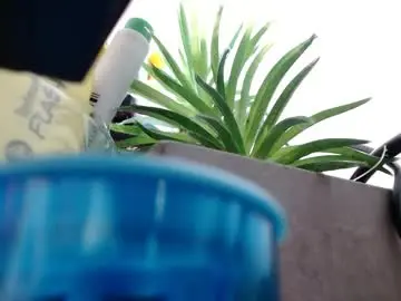 Niki_1998  live sex cam