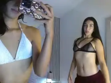 Scarletvidal  live sex cam