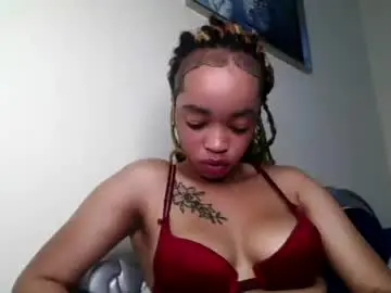 Sexymel022  live sex cam