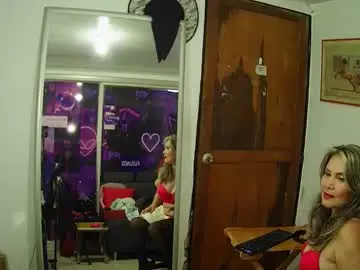 Aishabaker1  live sex cam