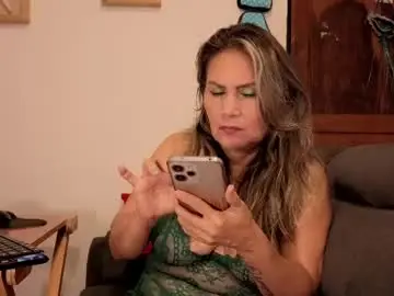 Aishabaker1  live sex cam