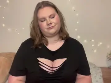 Briannakiss21  live sex cam