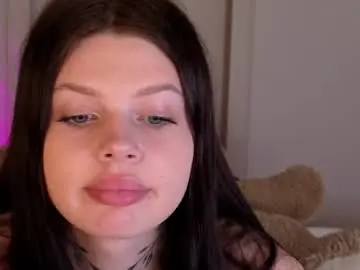 Butterflyelina  live sex cam