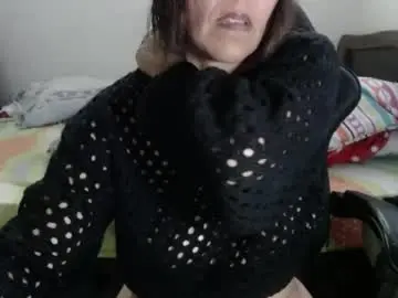 Horny_and_daring  live sex cam