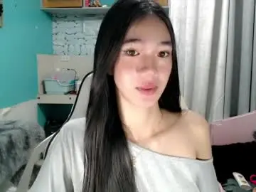 Innocent_reign69  live sex cam