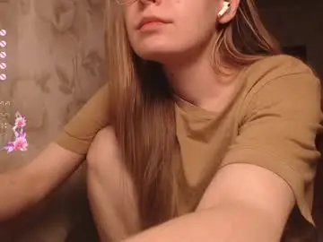 Luna_loveisgood  live sex cam