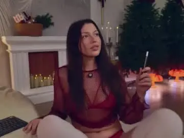 Miley_smile  live sex cam