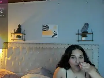 Nova_h  live sex cam