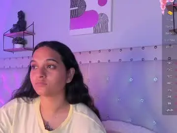 Nova_h  live sex cam