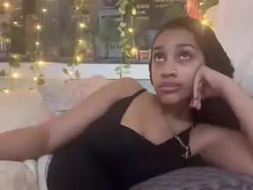 Prettyblackgal  live sex cam
