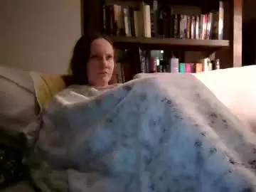 Skywinters  live sex cam