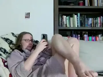 Skywinters  live sex cam