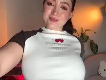 Valerie07  live sex cam