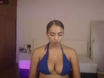 Amyjohnsonn  live sex cam