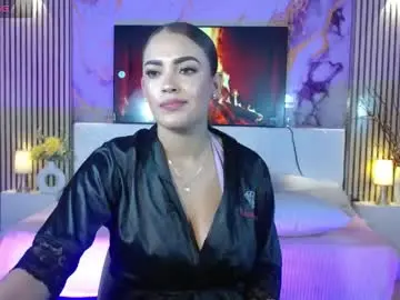 Amyjohnsonn  live sex cam