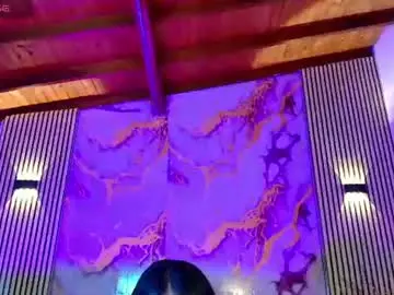 Amyjohnsonn  live sex cam