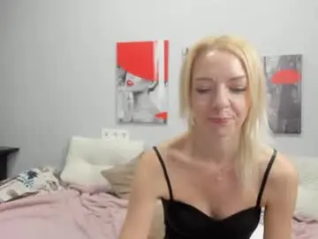 Brightly_heizer  live sex cam