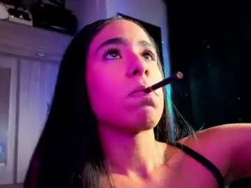 Damian_n_lissa  live sex cam