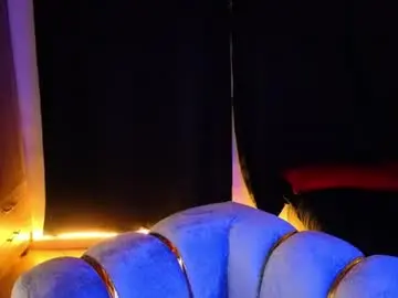 Damian_n_lissa  live sex cam