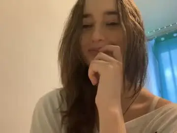 Glitzynudge  live sex cam