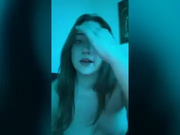 Hornybabe2609  live sex cam
