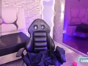 Isis_tay1  live sex cam