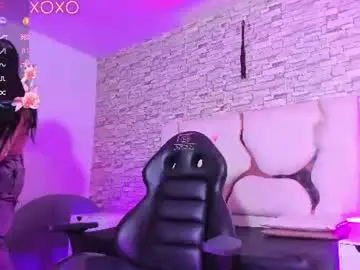 Isis_tay1  live sex cam