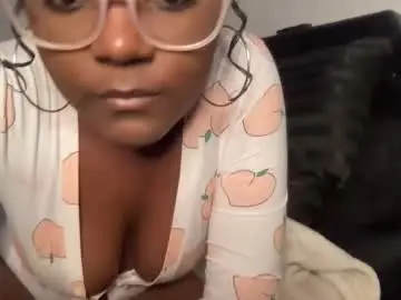 Juicychocolates  live sex cam