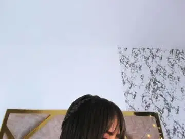 Liaruso  live sex cam
